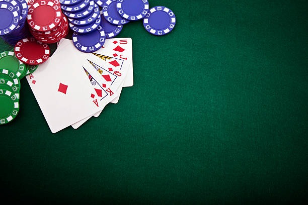bantengemas77 Android app installation screen showing slot games and live casino options